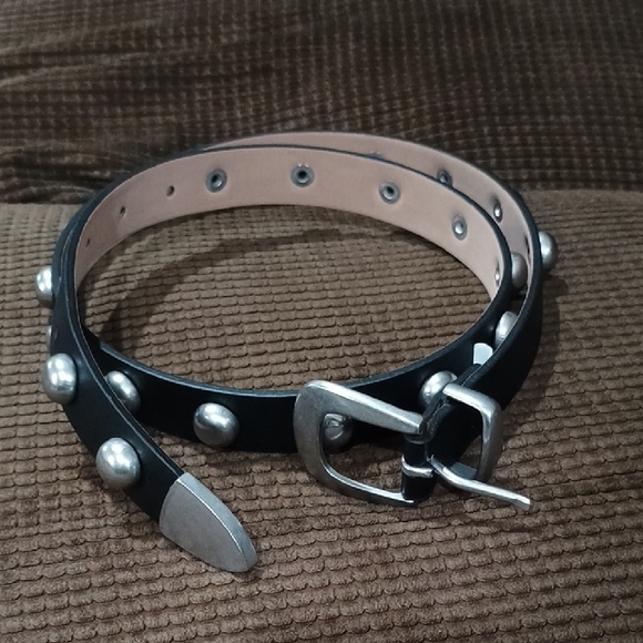 GAP Accessories - GAP Black Studded Leather Belt with Silver Hardware